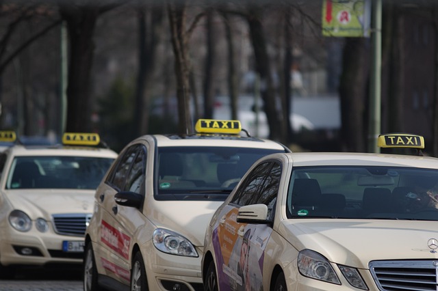 ? Phuket Airport Taxi Facility Package